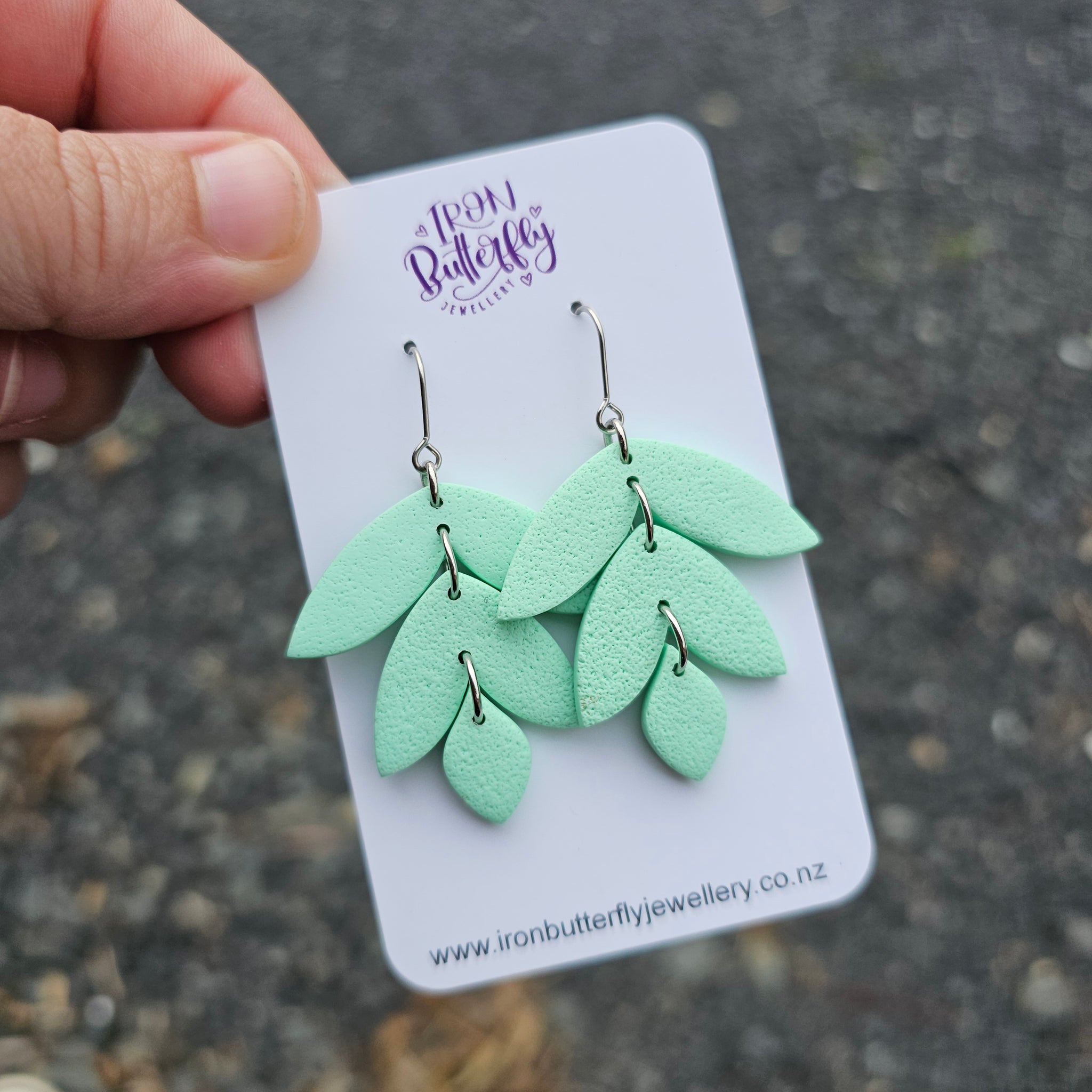 Delilah - Mint Green