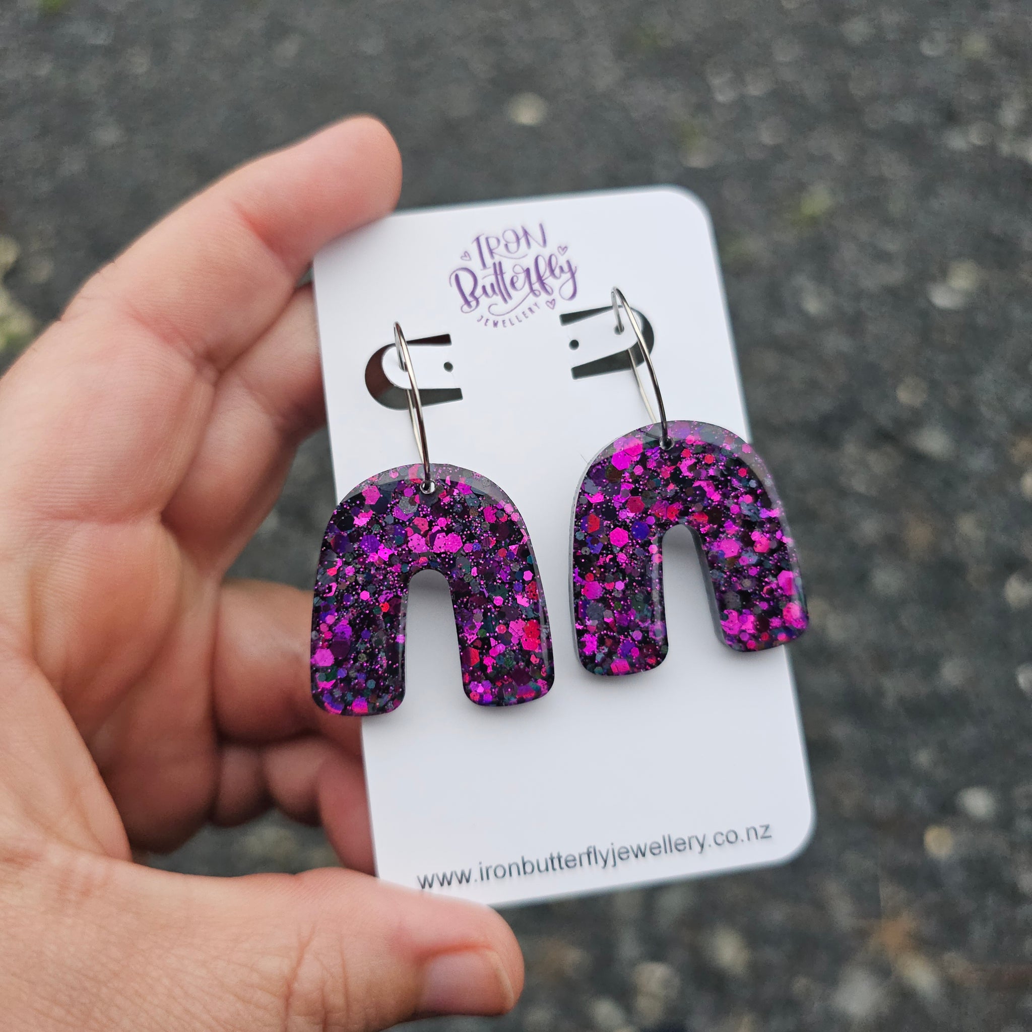 Willa - Dark Fuchsia Glitter