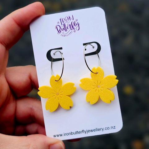 Sakura Hoops - Yellow
