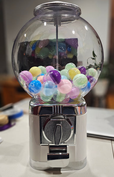 3 Mystery Capsules